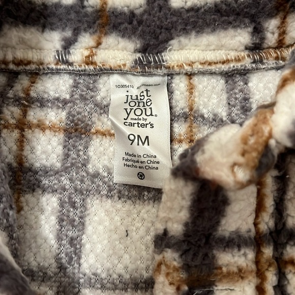 Shacket - Picture 2 of 2